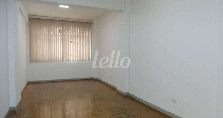 Sala comercial com 3 salas à venda na Rua Álvaro de Carvalho, 118, Centro, São Paulo