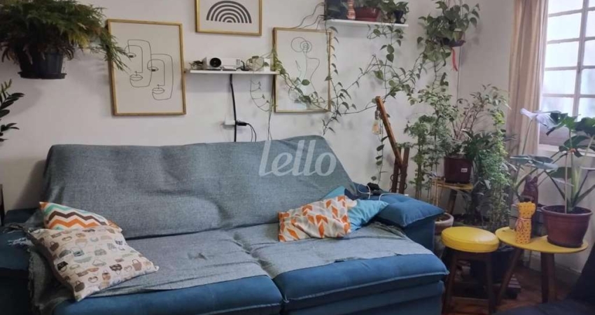 Casa com 2 quartos à venda na Rua José Alves Passos, 133, Bosque da Saúde, São Paulo