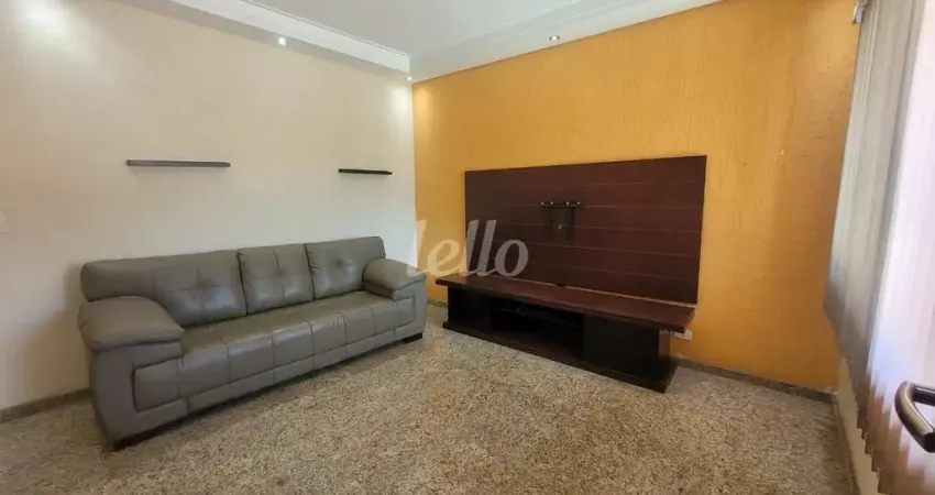 Casa com 2 quartos à venda na Rua Granada, 12, Parque Sevilha, São Paulo