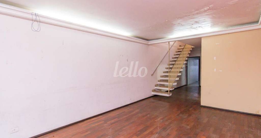 Casa comercial com 1 sala à venda na Rua das Pitangueiras, 603, Jardim, Santo André