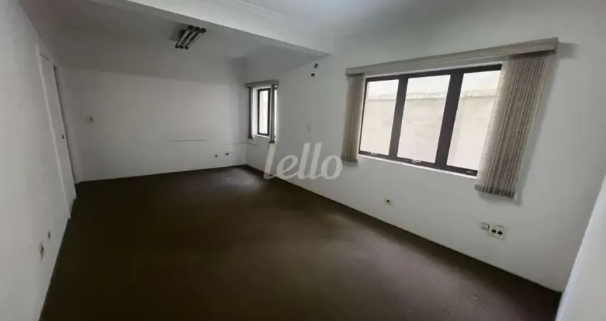 Casa comercial com 14 salas à venda na Rua Groenlândia, 208, Jardim América, São Paulo