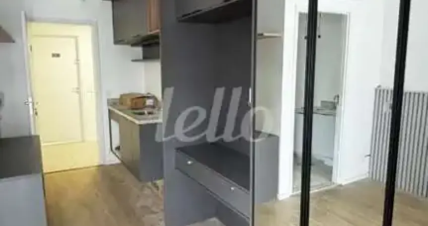 Kitnet / Stúdio à venda na Rua Alberto Day, 145, Jardim Aurélia, São Paulo