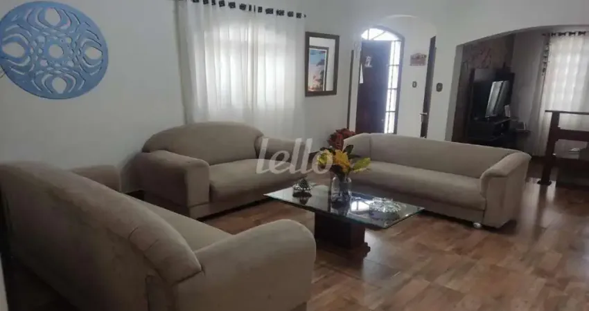 Casa com 4 quartos à venda na Rua Aguapeí, 489, Santa Maria, Santo André