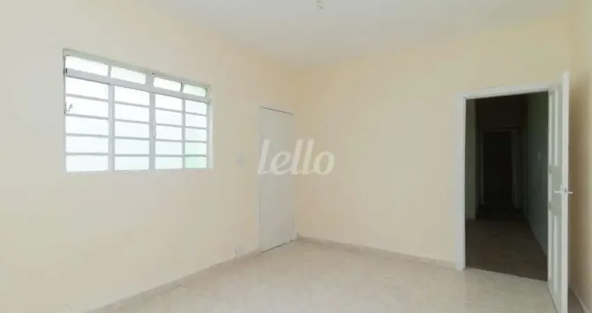 Casa com 2 quartos à venda na Rua Cambará, 96, Vila Bertioga, São Paulo