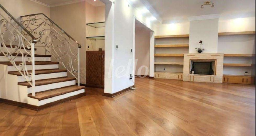 Casa comercial com 4 salas à venda na Rua Itacaré, 55, Indianópolis, São Paulo
