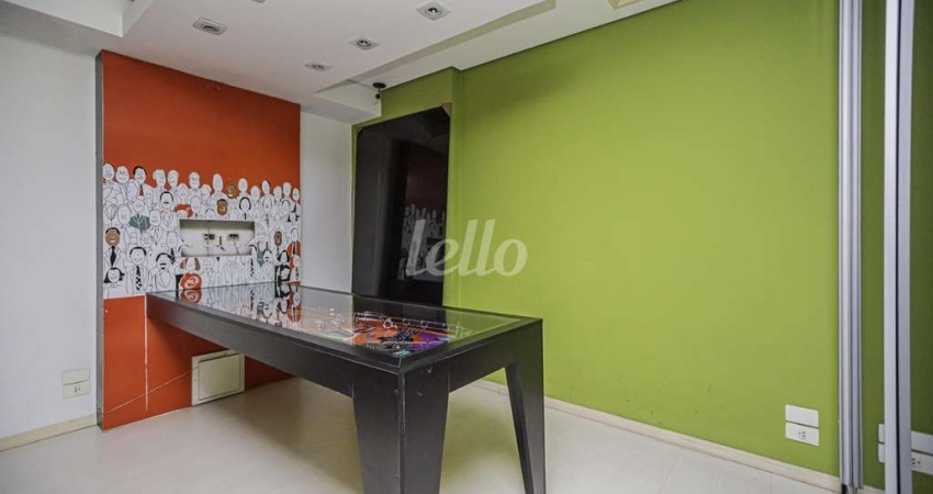 Sala comercial com 3 salas à venda na Rua Funchal, 538, Vila Olímpia, São Paulo
