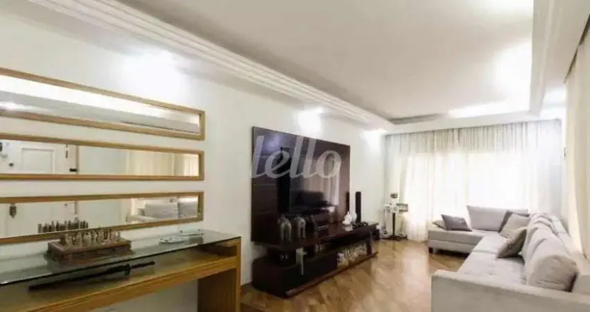 Casa com 3 quartos à venda na Rua Ana Camacho, 47, Vila Regente Feijó, São Paulo