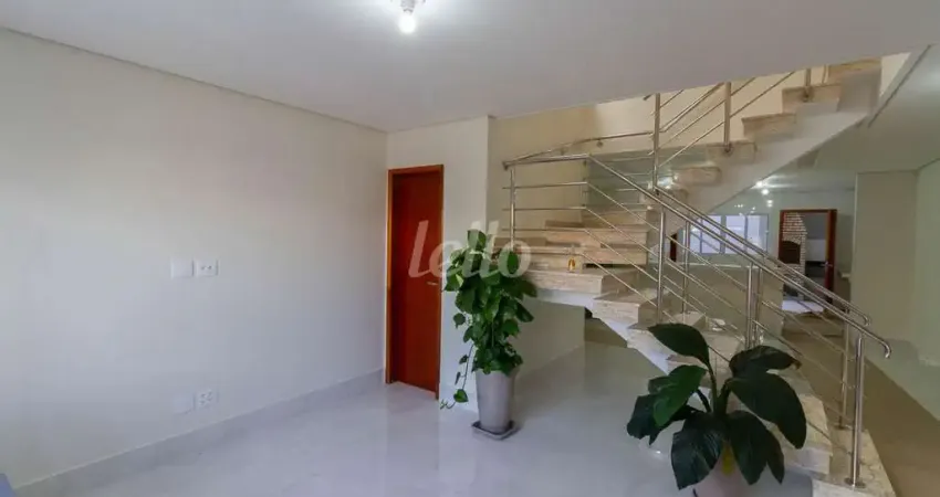 Casa com 3 quartos à venda na Rua Joaquim Couto, 45, Imirim, São Paulo