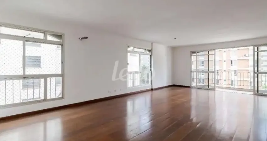 Apartamento com 3 quartos à venda na Rua Doutor Albuquerque Lins, 1254, Santa Cecília, São Paulo
