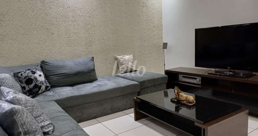 Casa com 3 quartos à venda na Rua Manuel da Costa, 83, Vila Darli, São Paulo