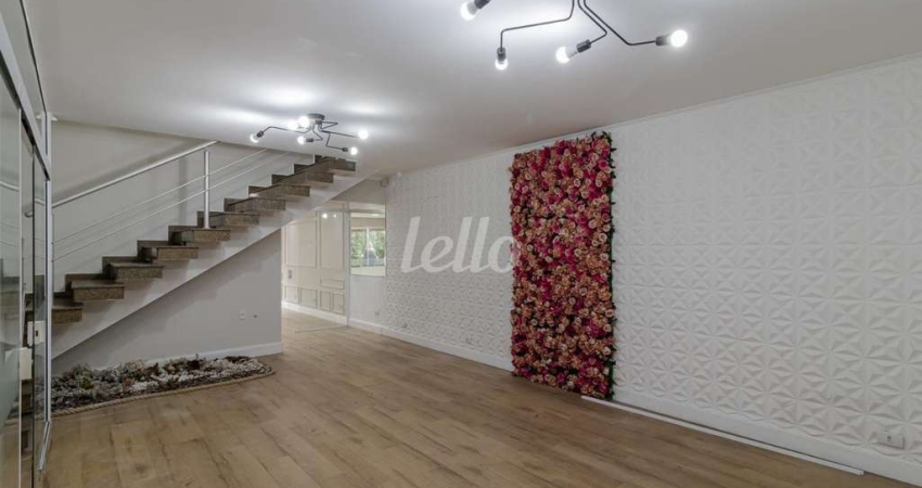 Casa comercial com 1 sala à venda na Rua Rosa das Neves, 49, Vila Regente Feijó, São Paulo