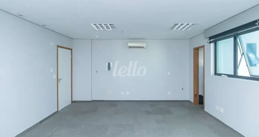 Sala comercial com 1 sala à venda na Rua Araguari, 817, Vila Uberabinha, São Paulo