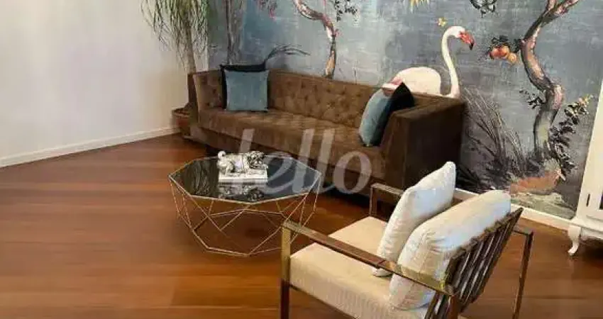Casa com 4 quartos à venda na Rua Jacques Klein, 131, Vila Caledônia, São Paulo