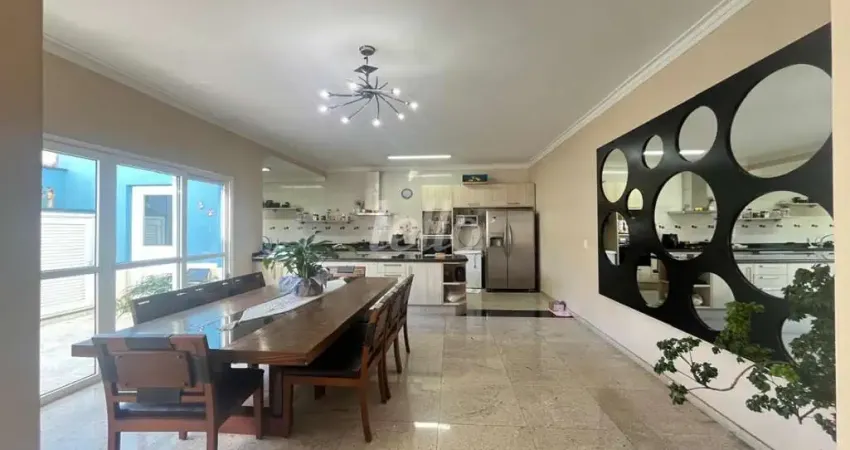 Casa com 6 quartos à venda na Rua Manuel de Freitas, 49, Vila Gomes Cardim, São Paulo