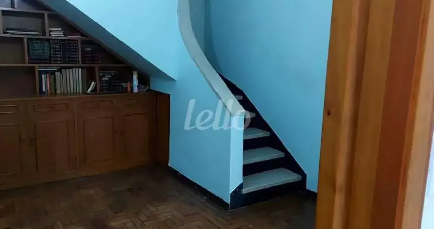 Casa com 3 quartos à venda na Rua Tupanaci, 51, Vila Gumercindo, São Paulo