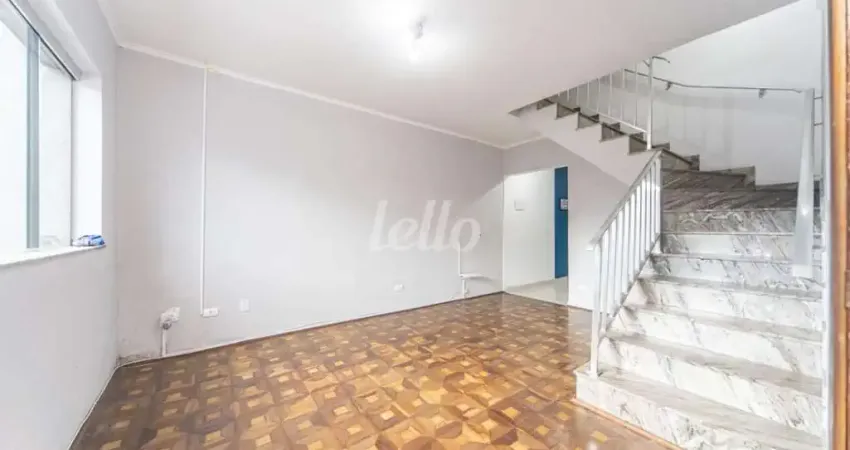 Casa com 3 quartos à venda na Rua das Violetas, 345, Vila Helena, Santo André