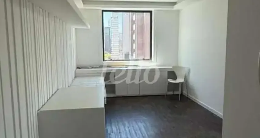 Sala comercial com 1 sala à venda na Rua Comendador Miguel Calfat, 128, Vila Nova Conceição, São Paulo