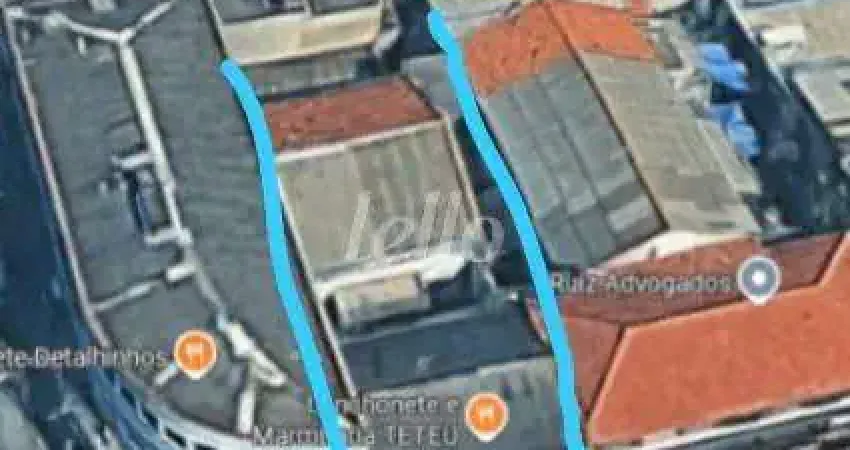 Terreno à venda na Avenida Queirós dos Santos, 1566, Casa Branca, Santo André