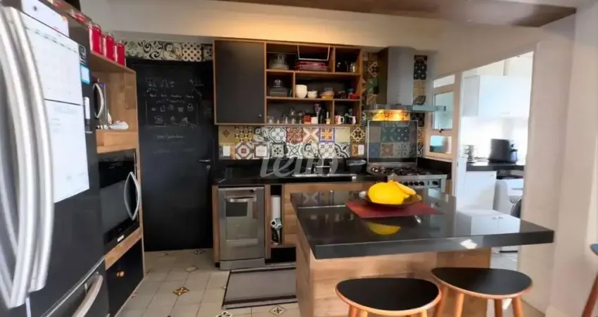 Apartamento com 3 quartos à venda na Rua Florianópolis, 951, Vila Bertioga, São Paulo