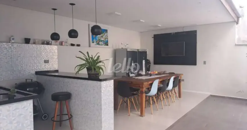 Casa com 3 quartos à venda na Rua Carlo Koekler, 143, Vila Ema, São Paulo