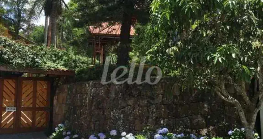 Casa em condomínio fechado com 5 quartos à venda na Alameda das Patativas, 550, Serra da Cantareira, Mairiporã