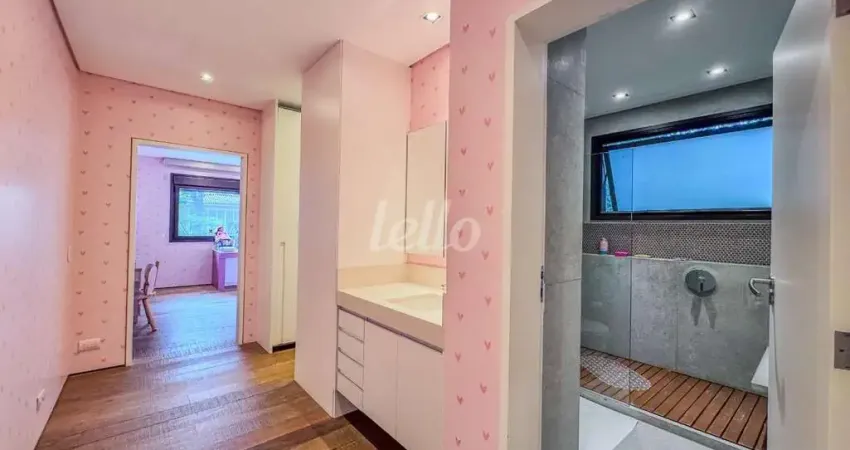 Casa com 5 quartos à venda na Rua Suécia, 529, Jardim Europa, São Paulo