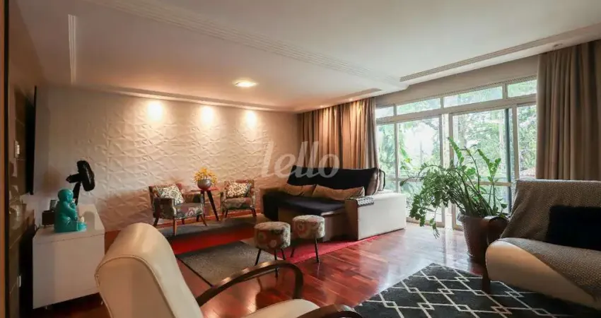 Casa comercial com 4 salas à venda na Rua Emboabas, 18, Brooklin Paulista, São Paulo