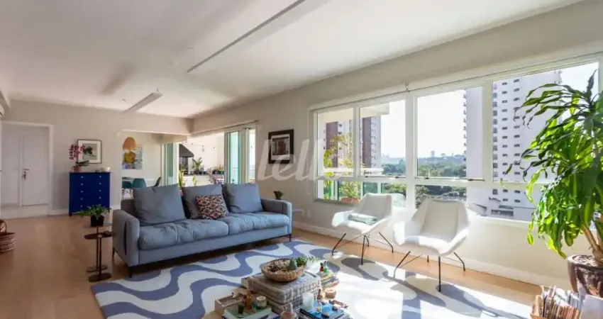 Apartamento com 3 quartos à venda na Rua Nicolau Gagliardi, 432, Pinheiros, São Paulo