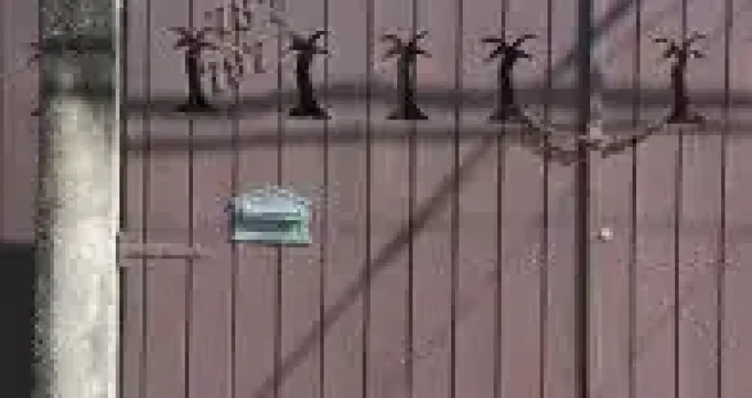 Casa no bairro Jardim Verde mar, em Itanhaém - localizado lado serra, em rua calçada.