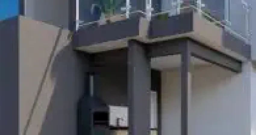 Casa no bairro Jardim Grandesp, em Itanhaém - localizada no lado praia.