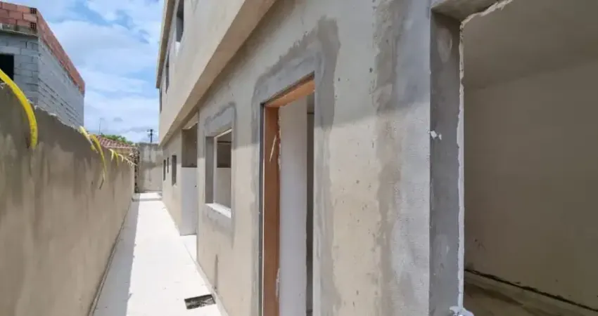 Casa Sobreposta á venda no bairro Jequitibá, em Itanhaém ** Aceita financiamento bancário!