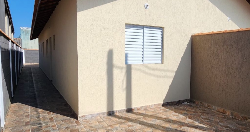 Casa com 2 quartos à venda na Praça Ângelo Guerra, 100, Ivoty, Itanhaém