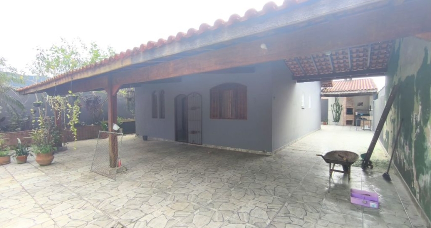 CASA LOTE INTEIRO - LADO SERRA A 750M DO MAR- ITANHAÉM-JD SUARÃO