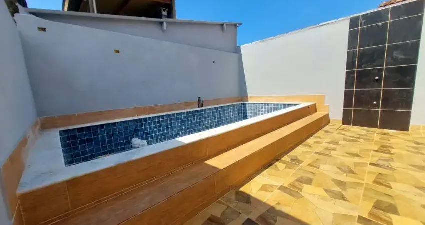 Casa nova com piscina - Jardim Guacyra - Itanhaém/SP