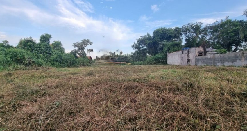 Terreno no Jardim das Palmeiras em Itanhaém-SP á 900m do mar