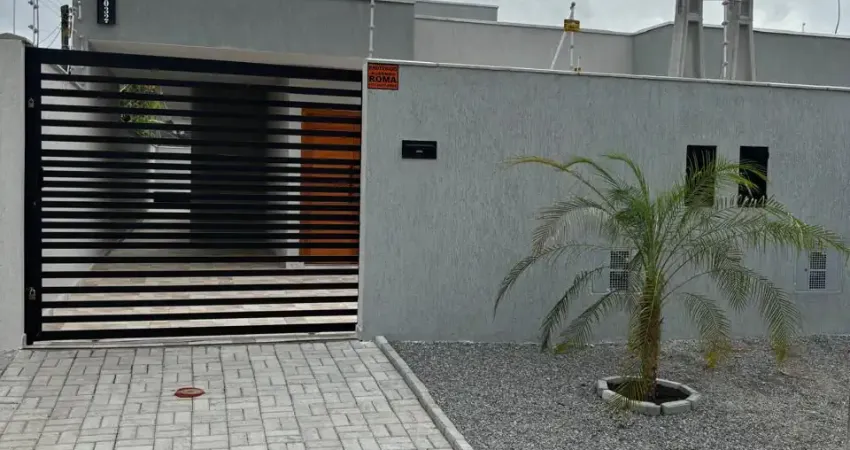 Casa nova com piscina - Jd Magalhães em Itanhaém, litoral sul de SP