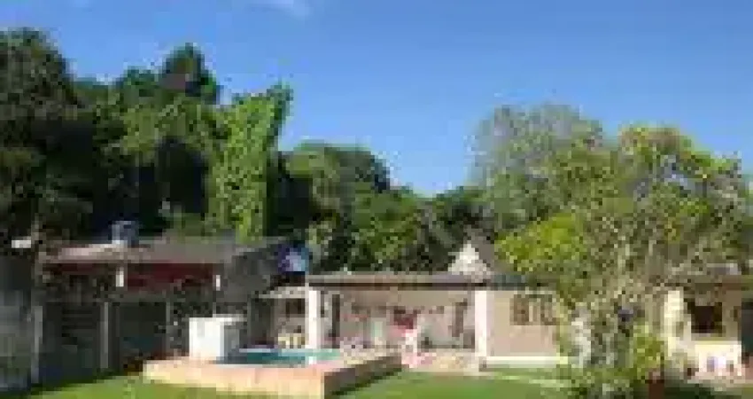 Excelente casa localizada no bairro Recanto dos Imigrantes