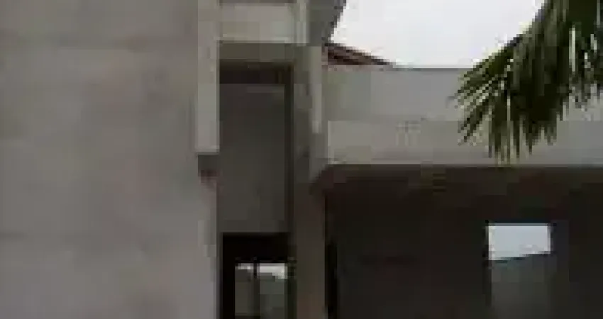 Casa em condomínio localizada no bairro Flora Rica 1 em, Peruíbe - lado praia.