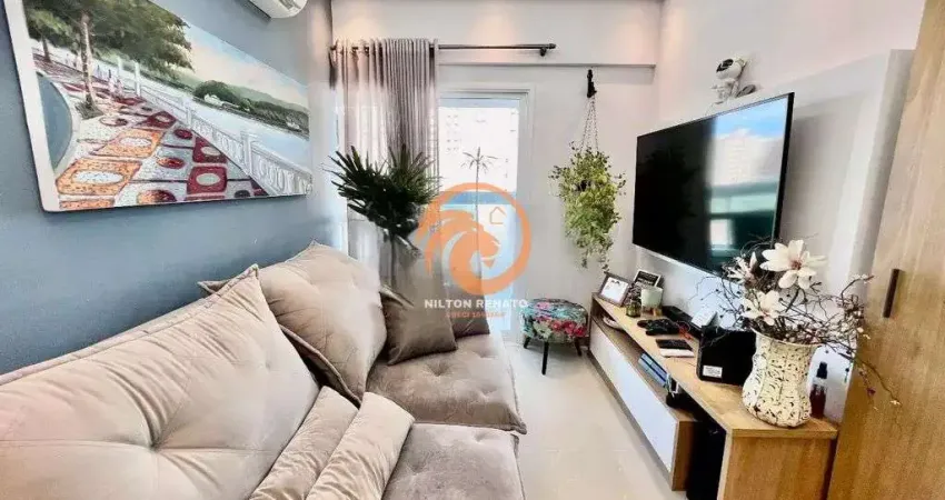 Apartamento á venda com 01 dormitório e lazer em Santos-SP