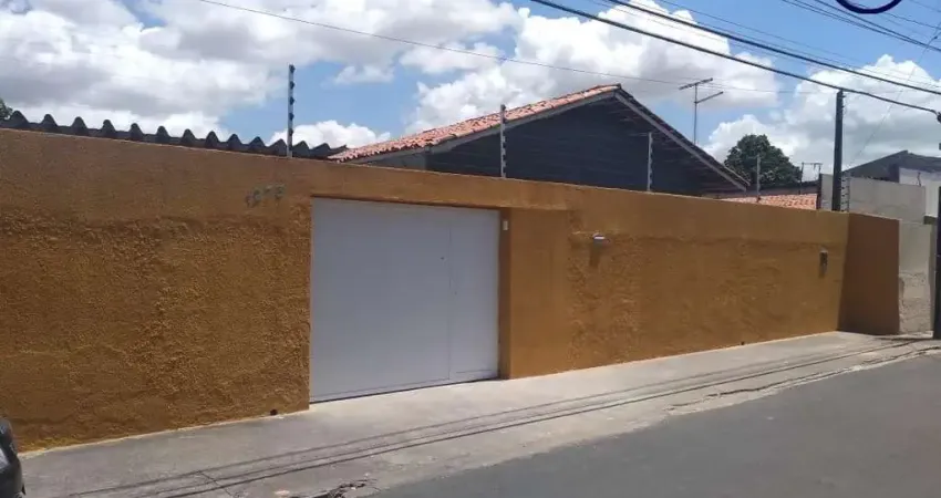 Casa com 3 quartos à venda na Nereu Ramos, 1273, Parangaba, Fortaleza