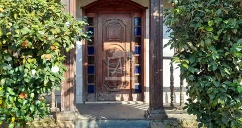 Vendo casa com 4 quartos no Nova Suíça