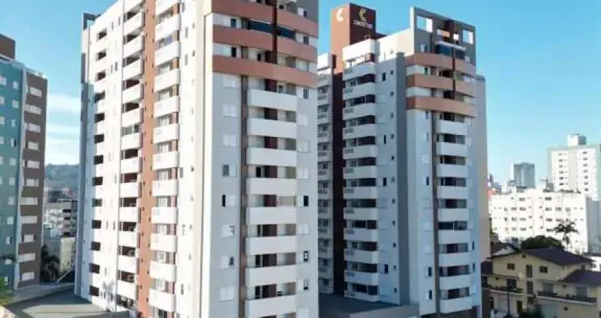 Apartamento de 2 quartos em Criciuma no Residencial Supreme.
