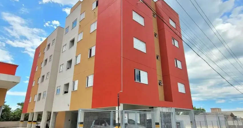 Apartamento para Venda em Criciúma, Ceará, 3 dormitórios, 1 suíte, 2 banheiros, 1 vaga