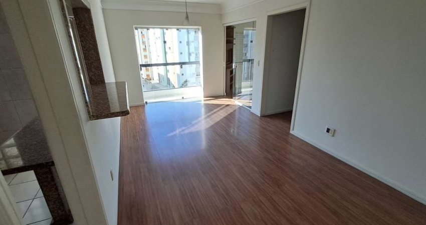 Apartamento para Venda em Criciúma, Comerciário, 2 dormitórios, 1 suíte, 2 banheiros, 1 vaga