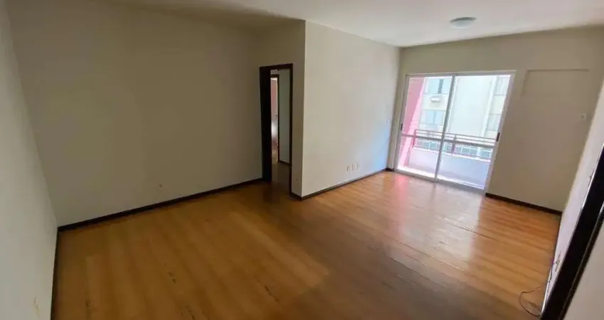 Apartamento para Venda em Criciúma, Centro, 3 dormitórios, 1 suíte, 2 banheiros, 1 vaga