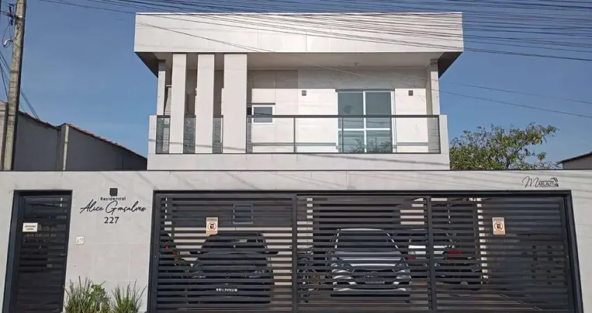 LINDA CASA ASSOBRADA DE CONDOMINIO C 2 DORMITORIOS AREA EXTERNA E GARAGEM