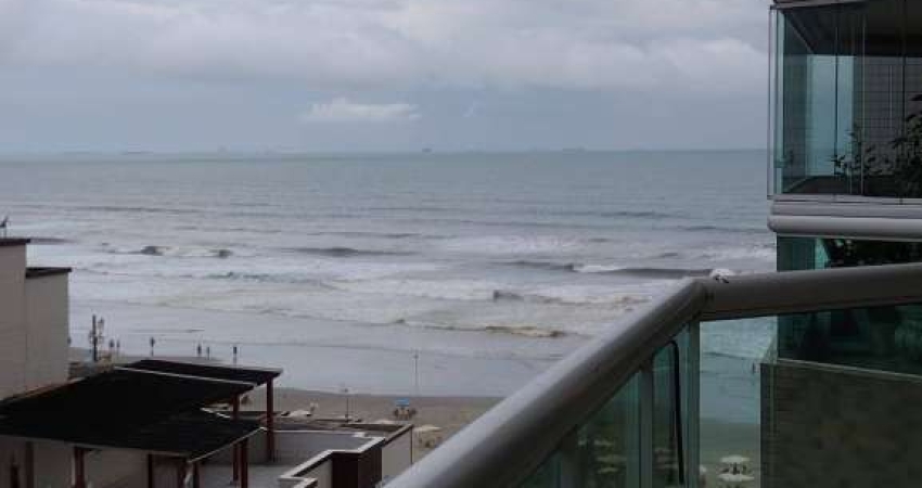APTO 3 DORM-SACADA GOURMET-FRENTE MAR-ACEITA FINANCIAMENTO- 2 VAGAS