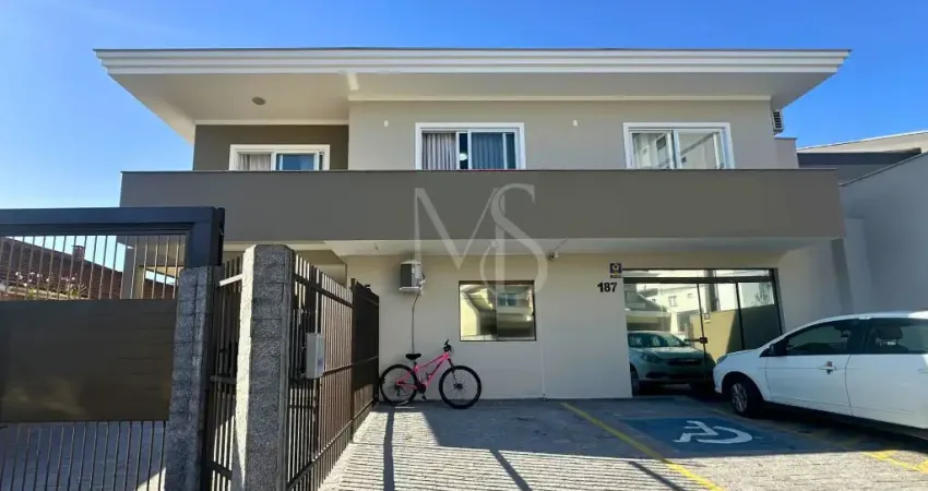 Sobrado Averbado no Saguaçú – Residencial + Comercial + Edícula