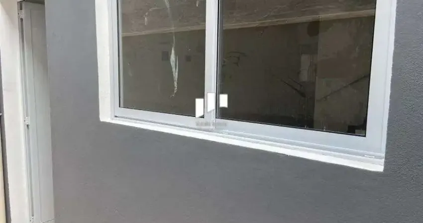 Sobrado de 2 dorm em condomínio em Praia Grande SP.