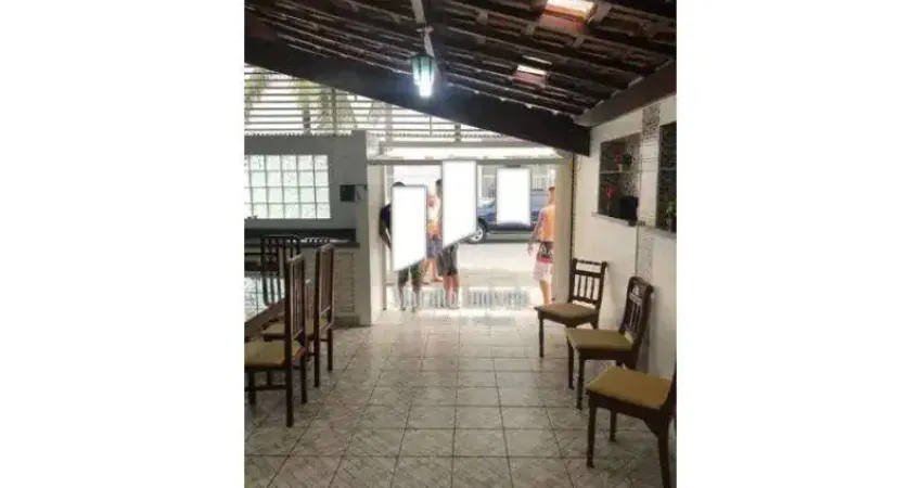 Casa 4 dormitórios a 100m da praia em praia grande s. paulo...